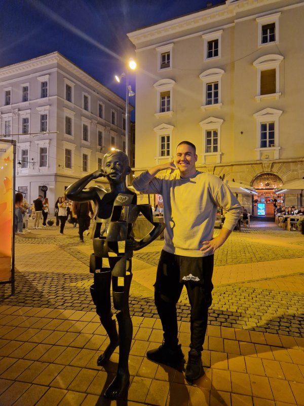 Temišvar, Rumunija, Trg slobode